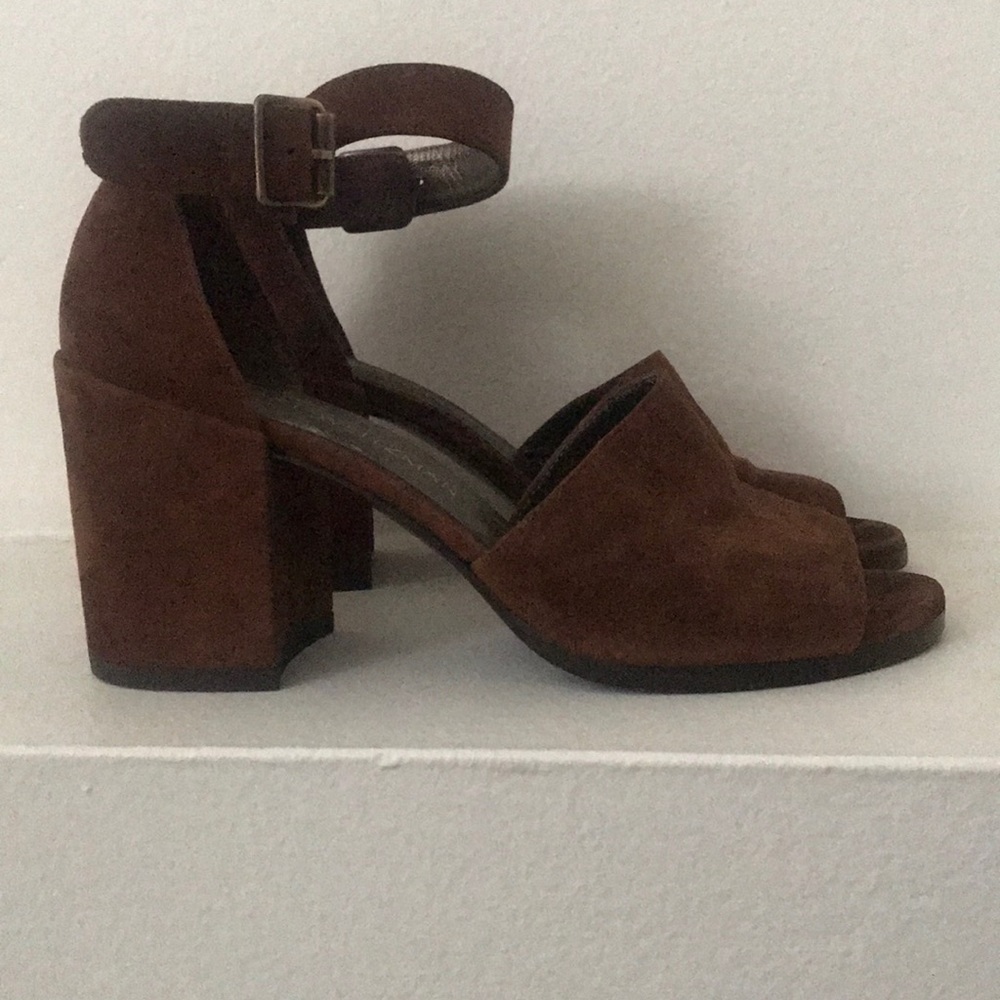Stuart weitzman heels